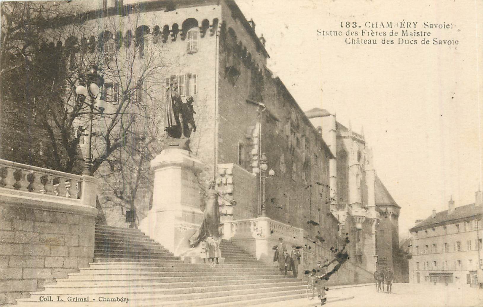 CPA Chambery Savoie statue des Freres de Maistre chateau des ducs de Savoie 