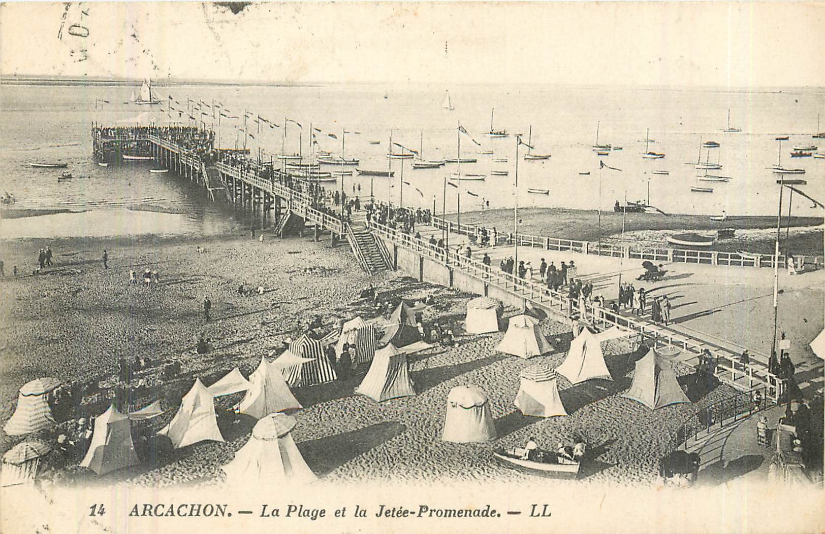 CPA Arcachon la plage et la Jetee Promenade 
