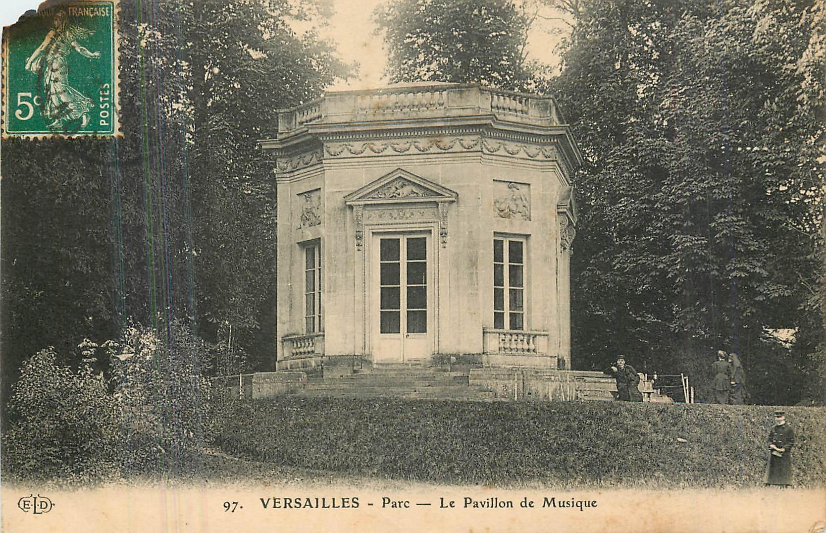 CPA Versailles parc le pavillon de Musique 