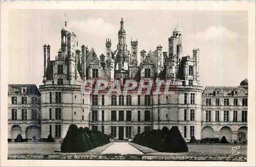 CPA Chambord Loir et Cher le chateau aile centrale facade nord 