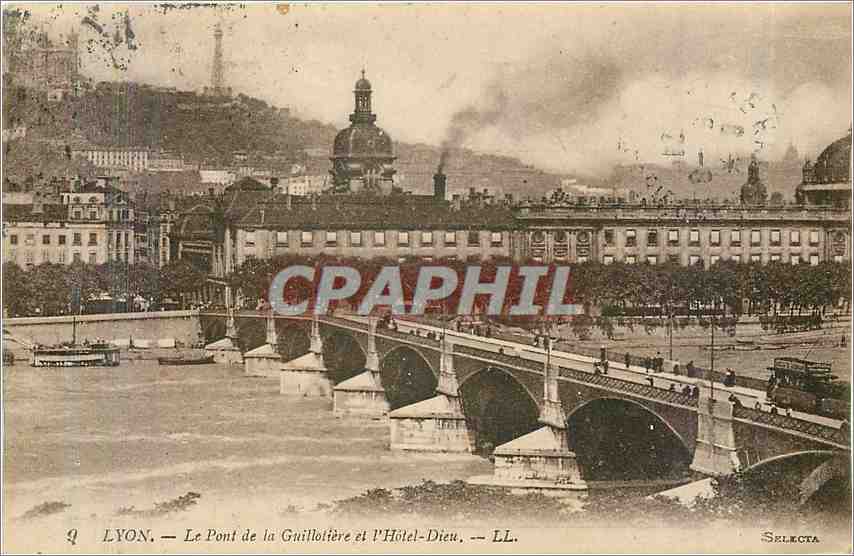 CPA Lyon le pont de la Guillotiere et l'hotel Dieu 
