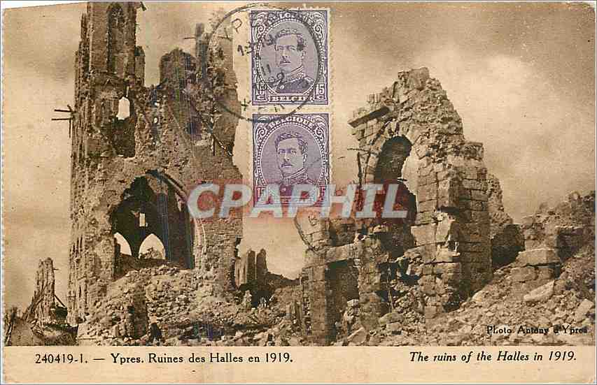 Ypres. Ruinen der Halles 1919. — Foto Antony d'Ypres, Nr. 240419-1