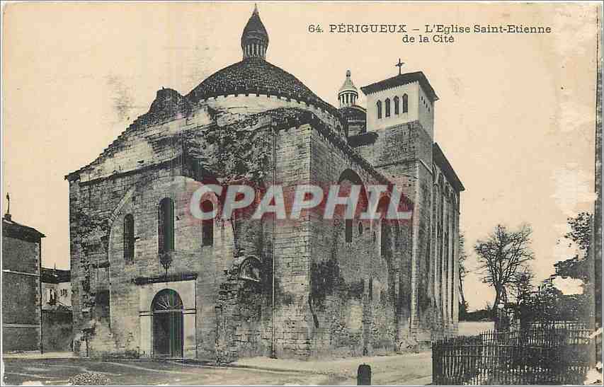 CPA Perigueux L'Eglise Saint Etienne de la Cite 