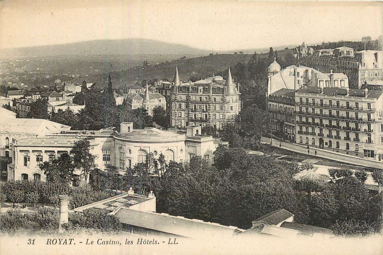 CPA Royat Le Casino les Hotels 