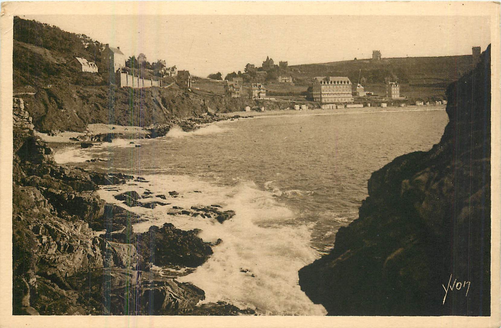 La Plage de Trestignel — Ansicht der Pointe du Château — Les Éditions d'Art YVON, n°8
