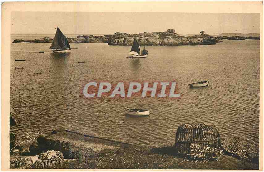 Côte de Granit — Trégastel — Bretagne — Éditions YVC
