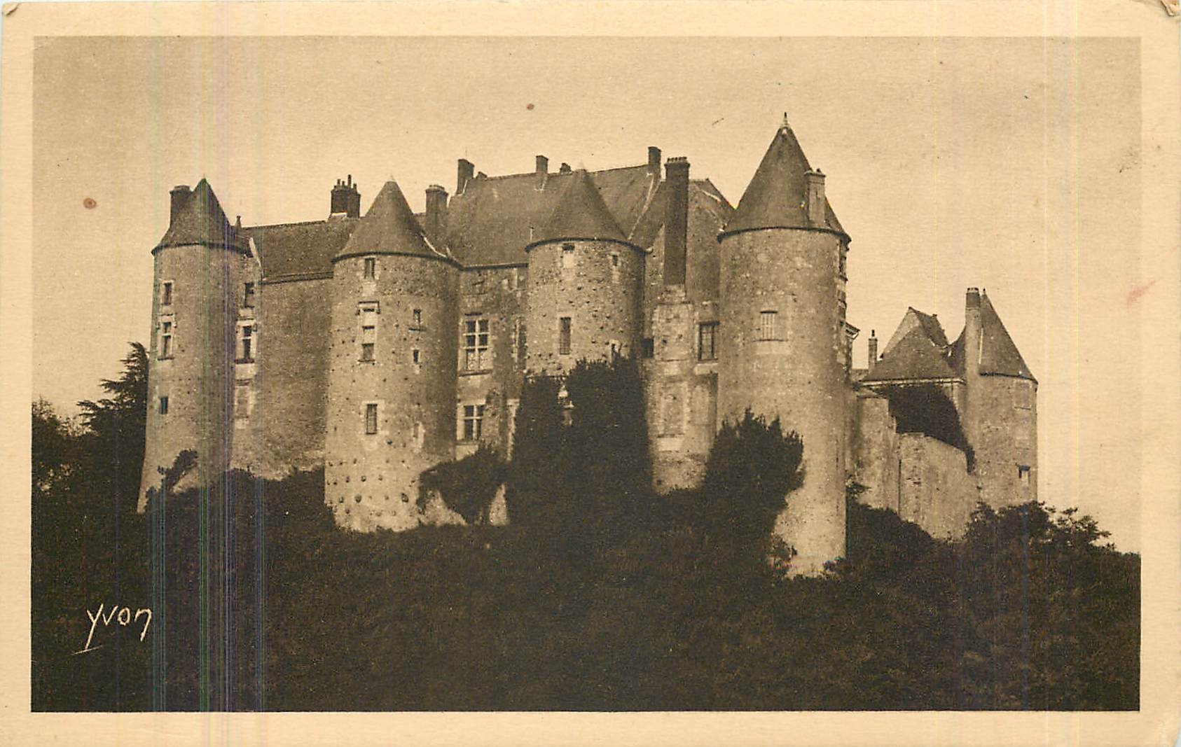 CPA La Douce France Chateaux de la Loire Chateau de Luynes 