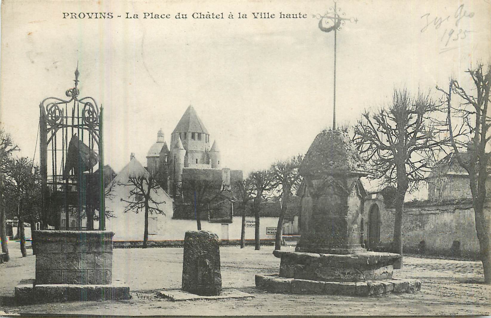 CPA Provins La Place du Chatel a la Ville haute 