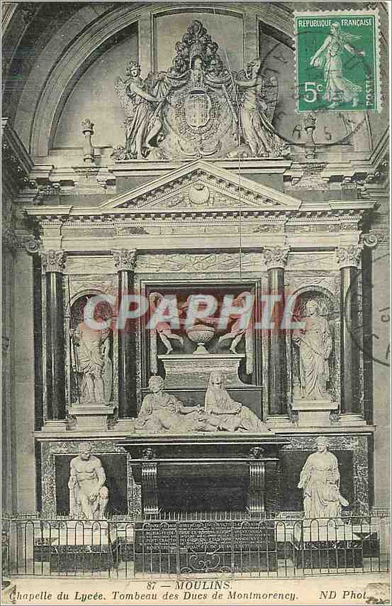 CPA Moulins Chapelle du Lycee Tombeau des Ducs de Montmorency 
