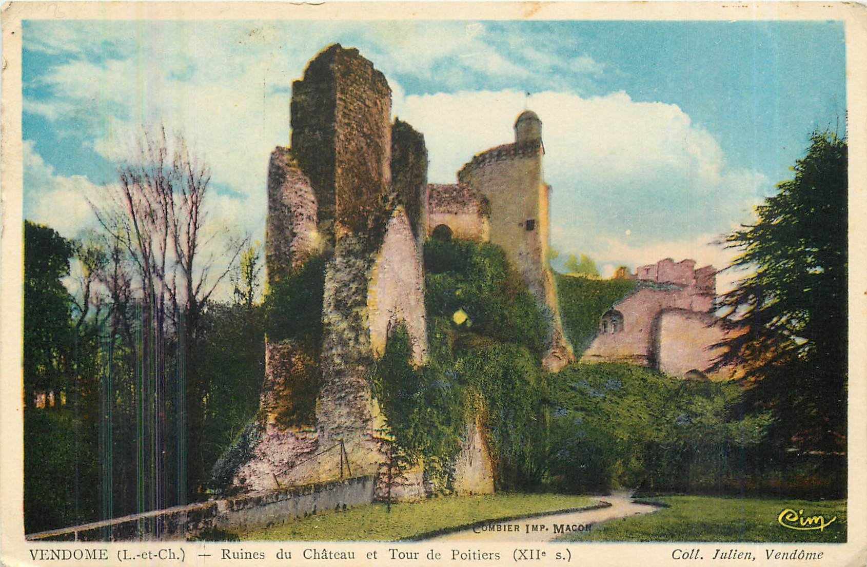 VENDOME (L.-et-Ch.) — Ruines du Château et Tour de Poitiers (XIIe s.) — Combier Imp. Macon