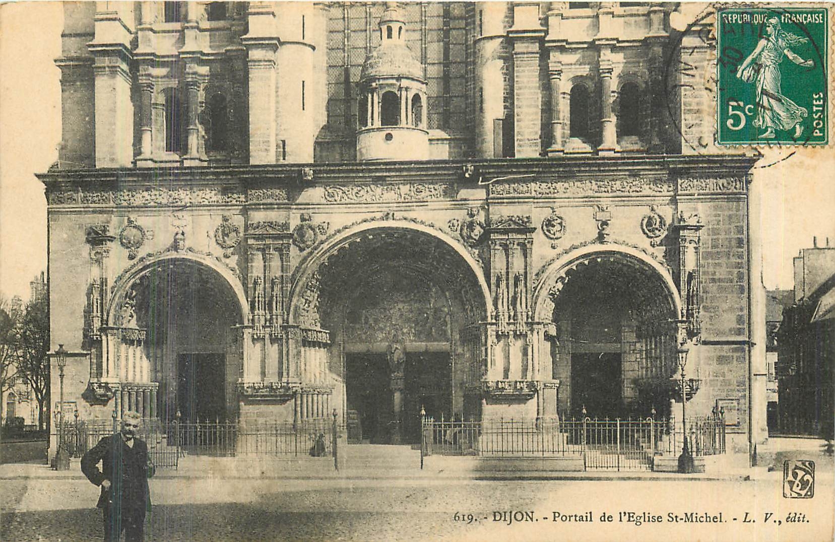 CPA Dijon Portail de l'Eglise St Michel 