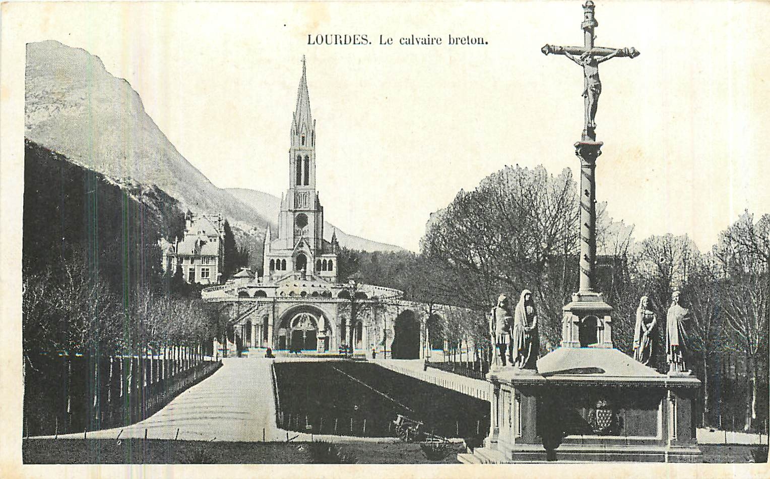 Lourdes. Le calvaire breton.