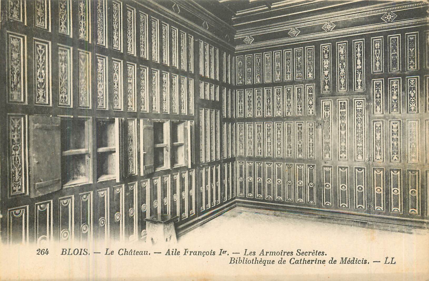 CPA Blois Le Chateau Aile Francois Les Armoires Secretes 