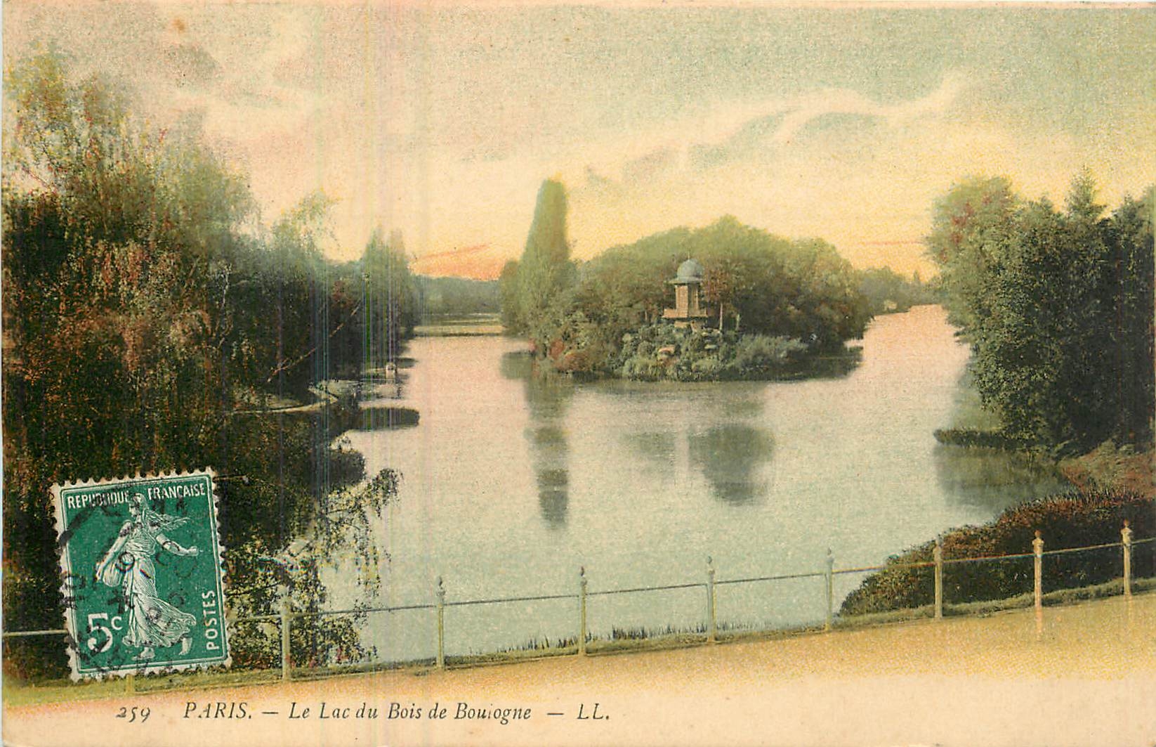 CPA Paris Le Lac du Bois de Boulogne 