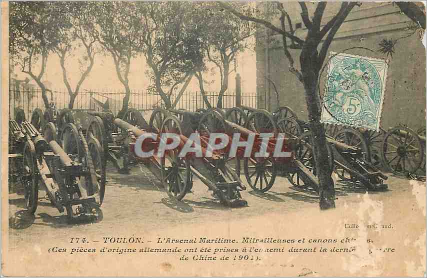Toulon — L'Arsenal Maritime. Mitrailleuses et canons chinois d'origine allemande — Collection C. Caud.