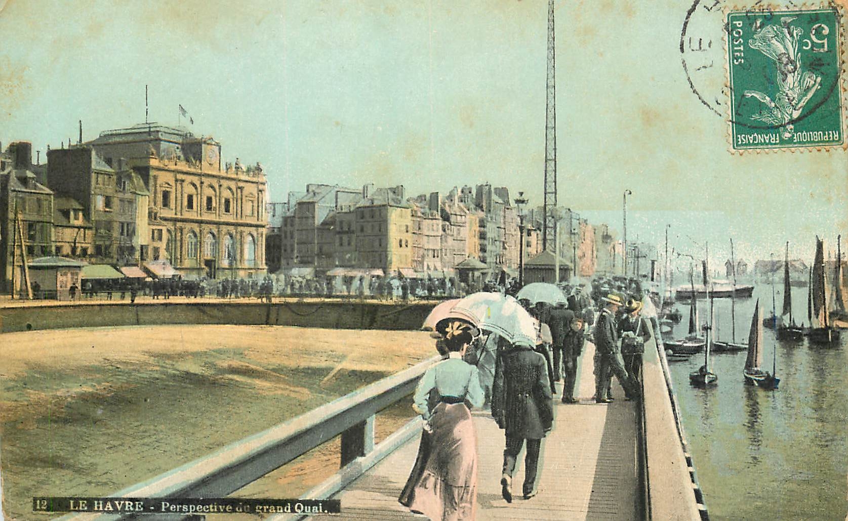 CPA Le Havre Perspective de grand Quai 