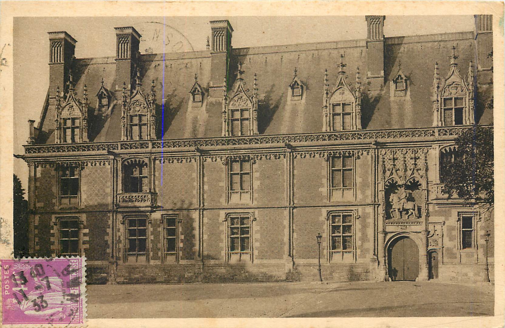 CPA Chateaux de la Loire Chateau de Blois Loir et Cher Facade Louis 