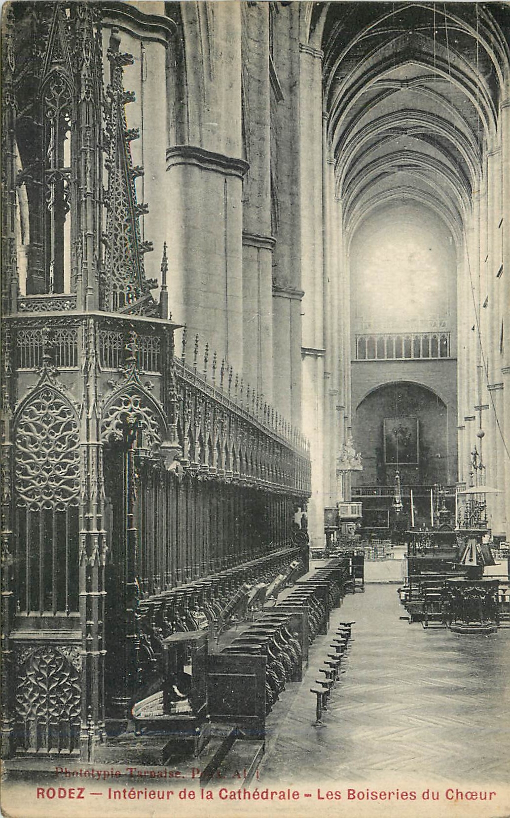 CPA Rodez Interieur de la Cathedrale Les Boiseries du Choeur 