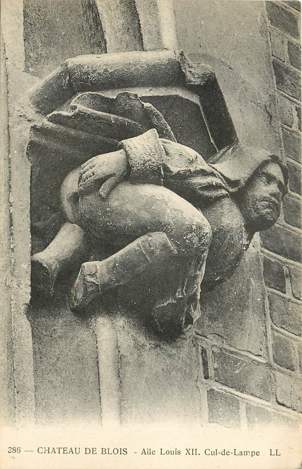 CPA Chateau de Blois Aile Louis XII Cul de Lampe 