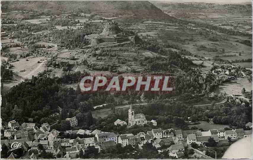 CPM Murol Vue generale aerienne L'Eglise et le Chateau 