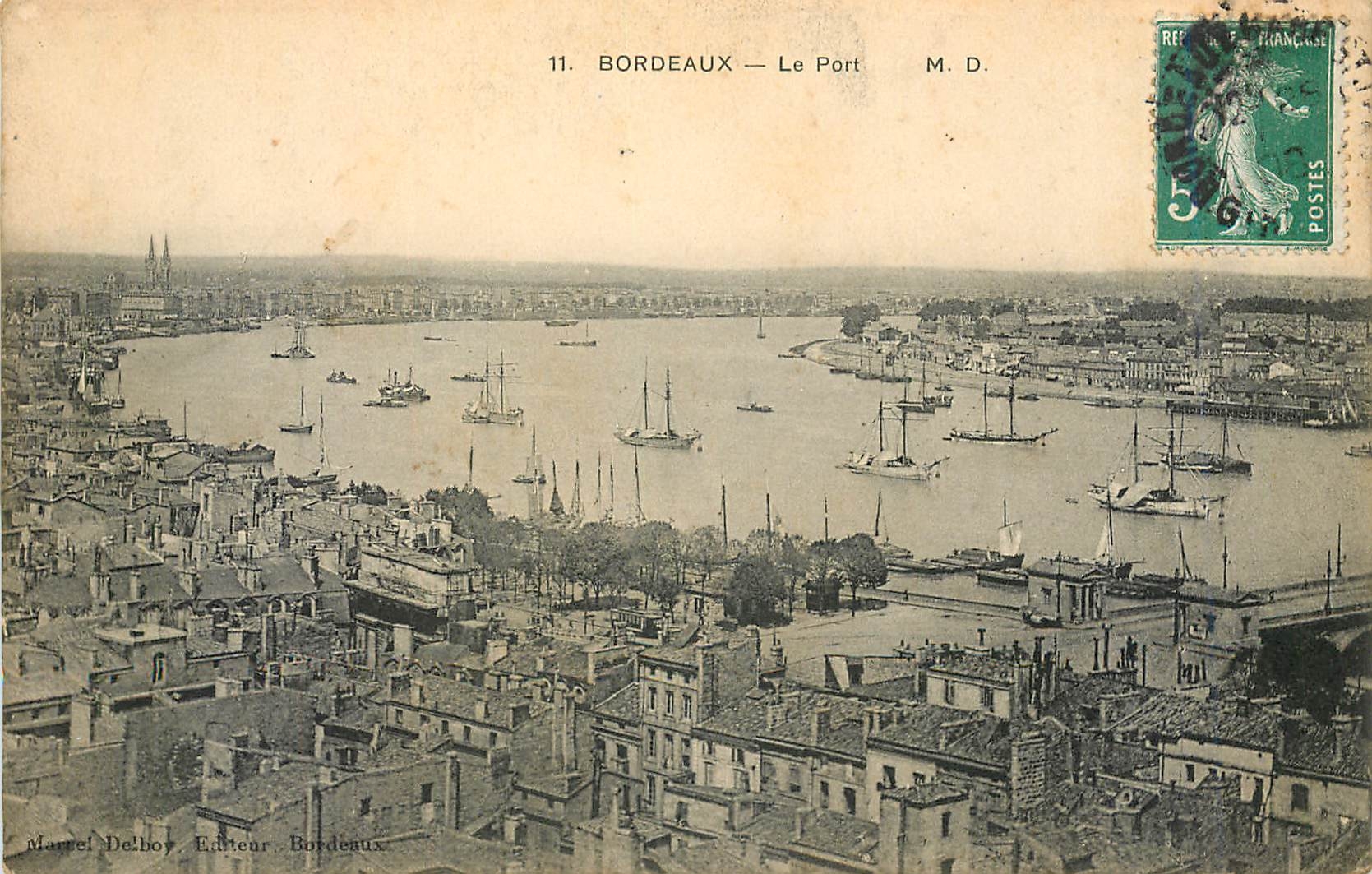 CPA Bordeaux Le Port Bateaux