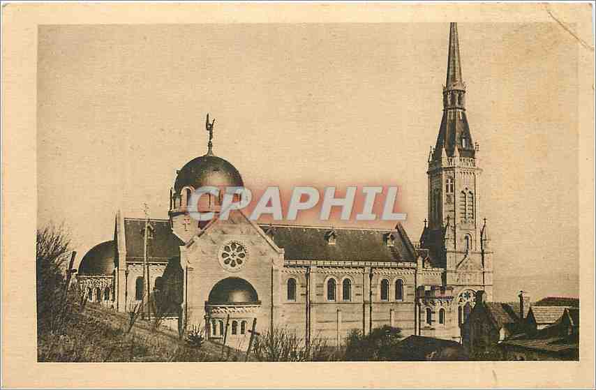 CPA La Basilique Nationale de Ste Jeanne d'Arc Vue d'ensemble Cote Sud 