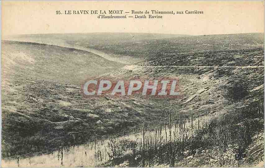 CPA Le Rain de la Mort Route de Thiaumont aux Carrieres d'Haudromont 