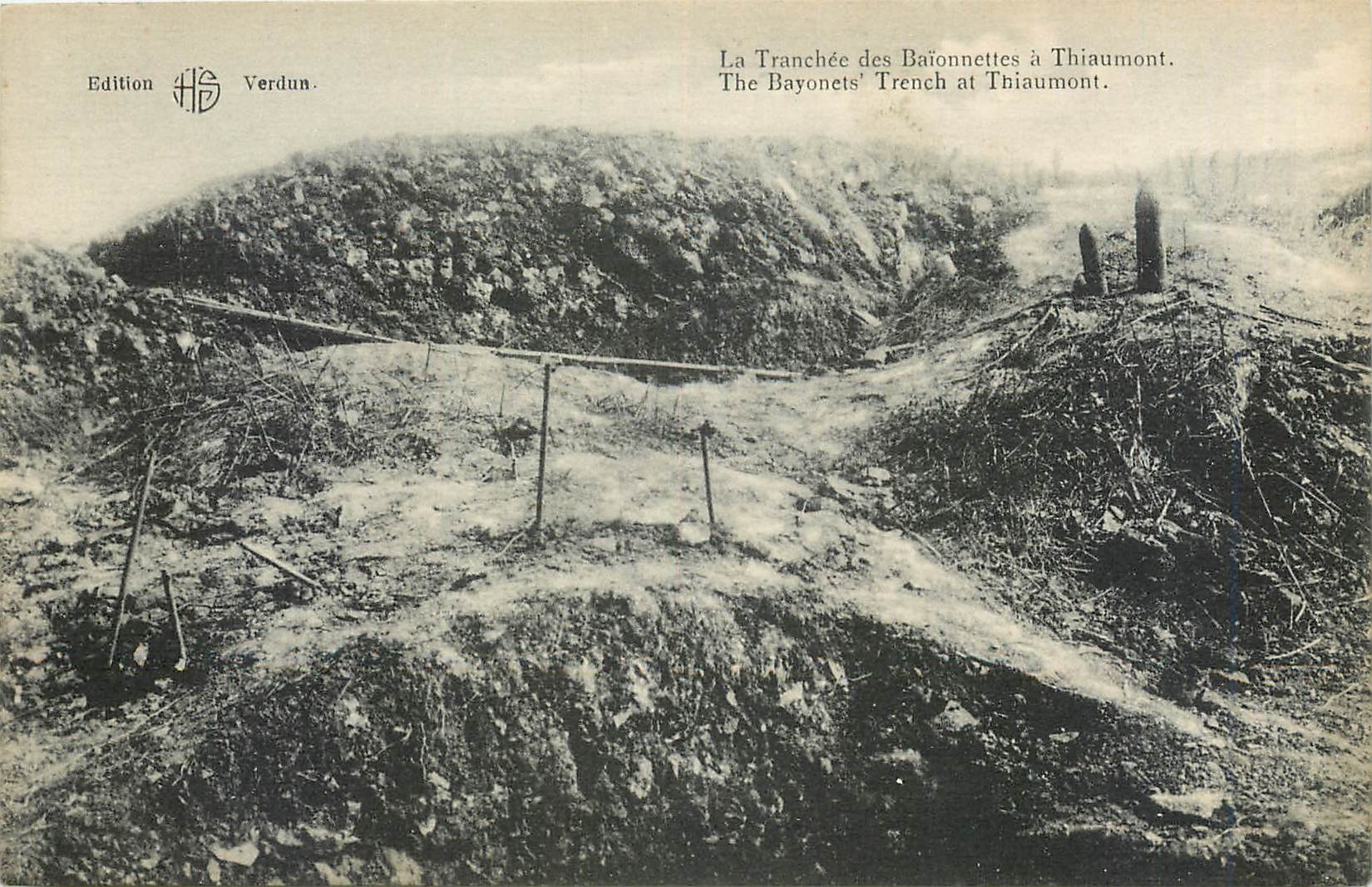 CPA Verdun La Tranchee des Baionnettes a Thiaumont Militaria