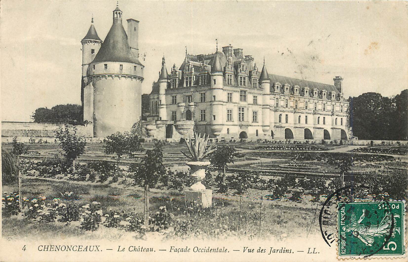 CPA Chenonceaux Le Chateau Facade Occidentale Vues des Jardins 
