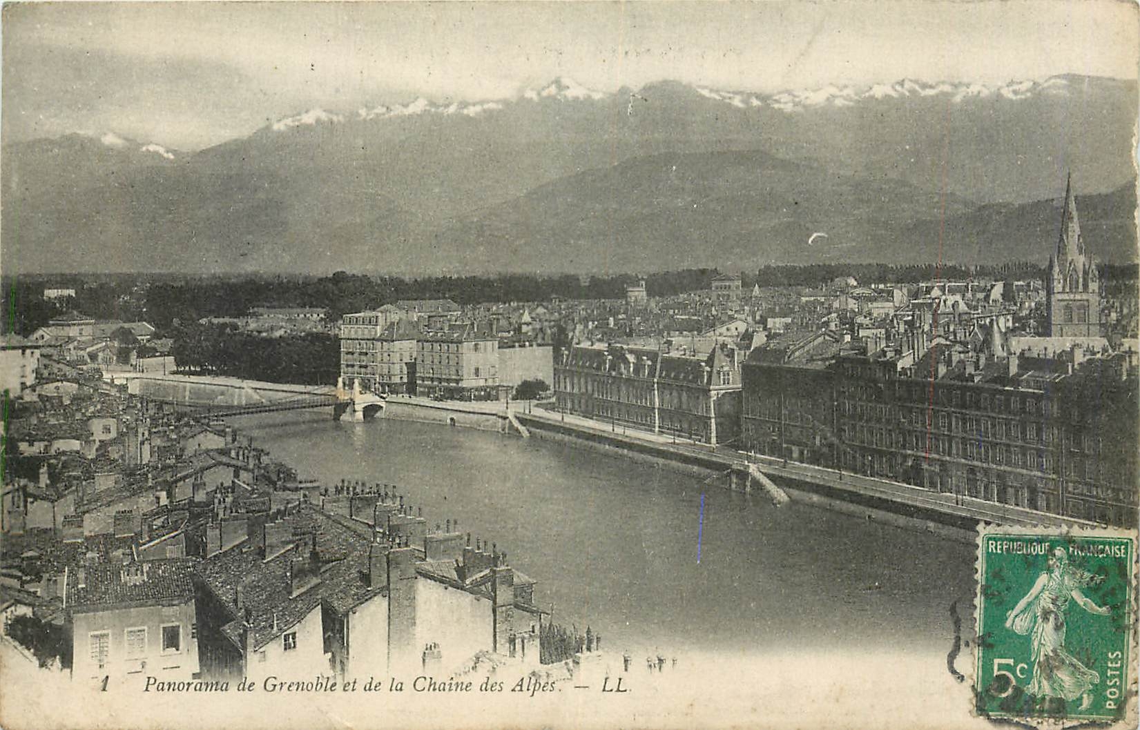 CPA Panorama de Grenoble et de la Chaine des Alpes 