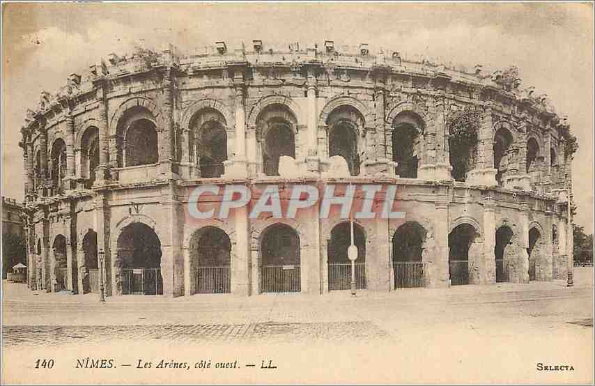 CPA Nimes Les Arenes cote ouest 