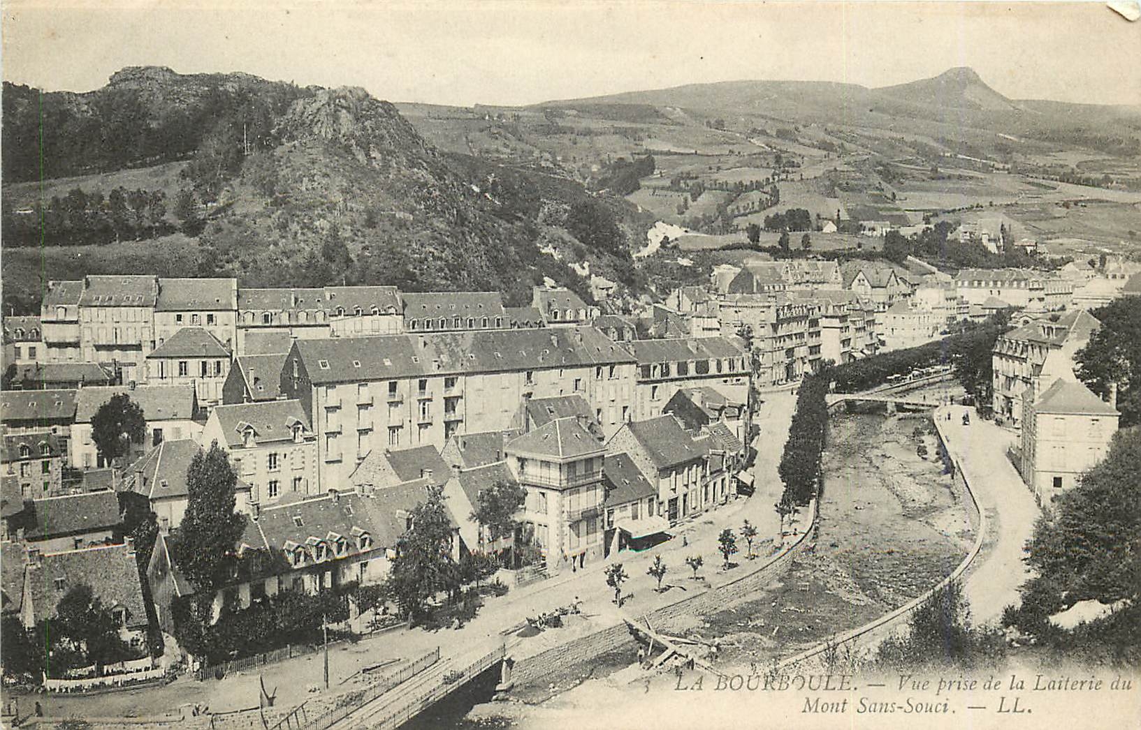 CPA La Bourboule Vue prise de la Laiterie du Mont Sans Souci 