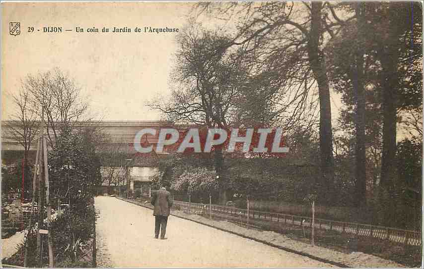 CPA Dijon Un coin du Jardin de l'Arquebuse
