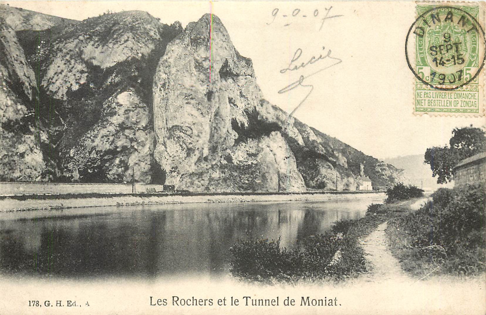 CPA Les Rochers et le Tunnel de Moniat
