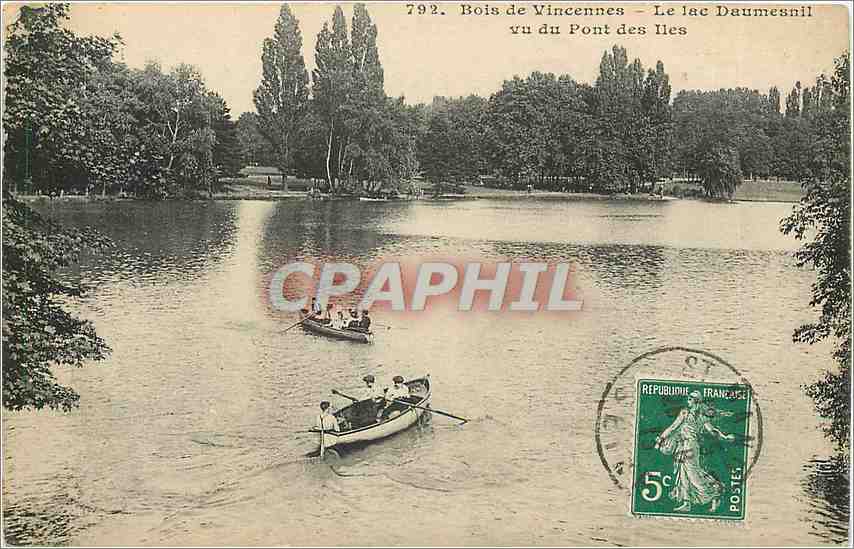 CPA Bois de VINCENNES - Le Lac Daumesnil