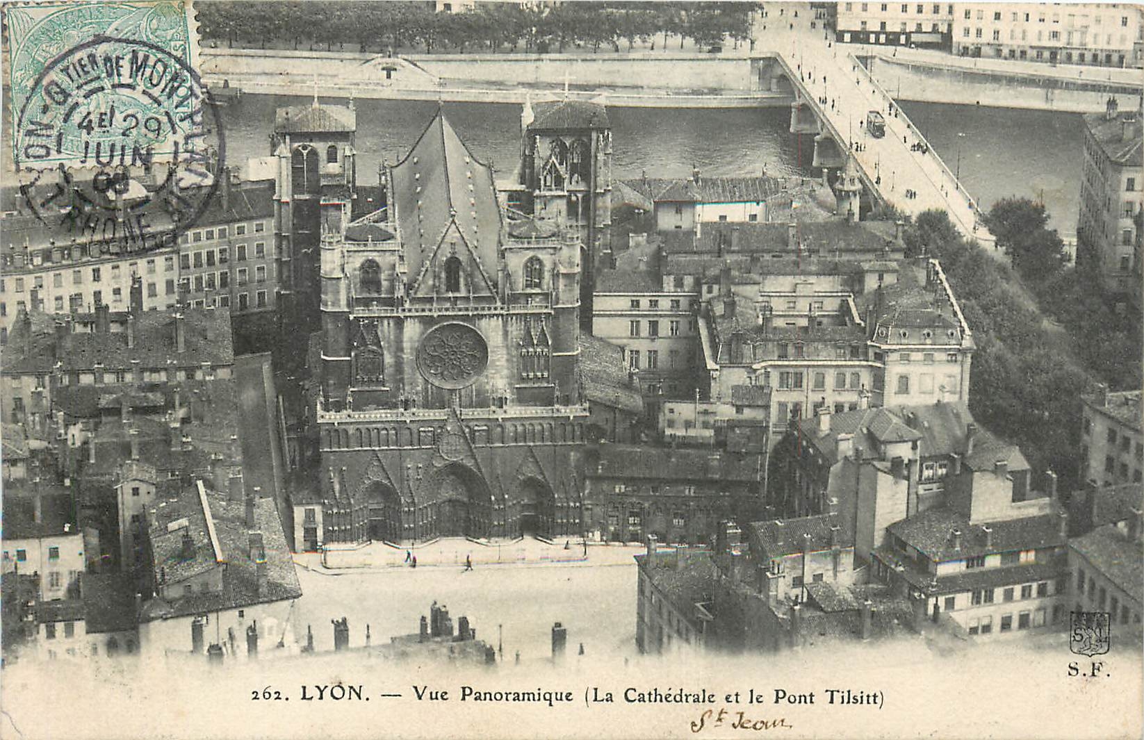 CPA Lyon Vue Panoramique (La Cathedrale et le Pont Tilsitt