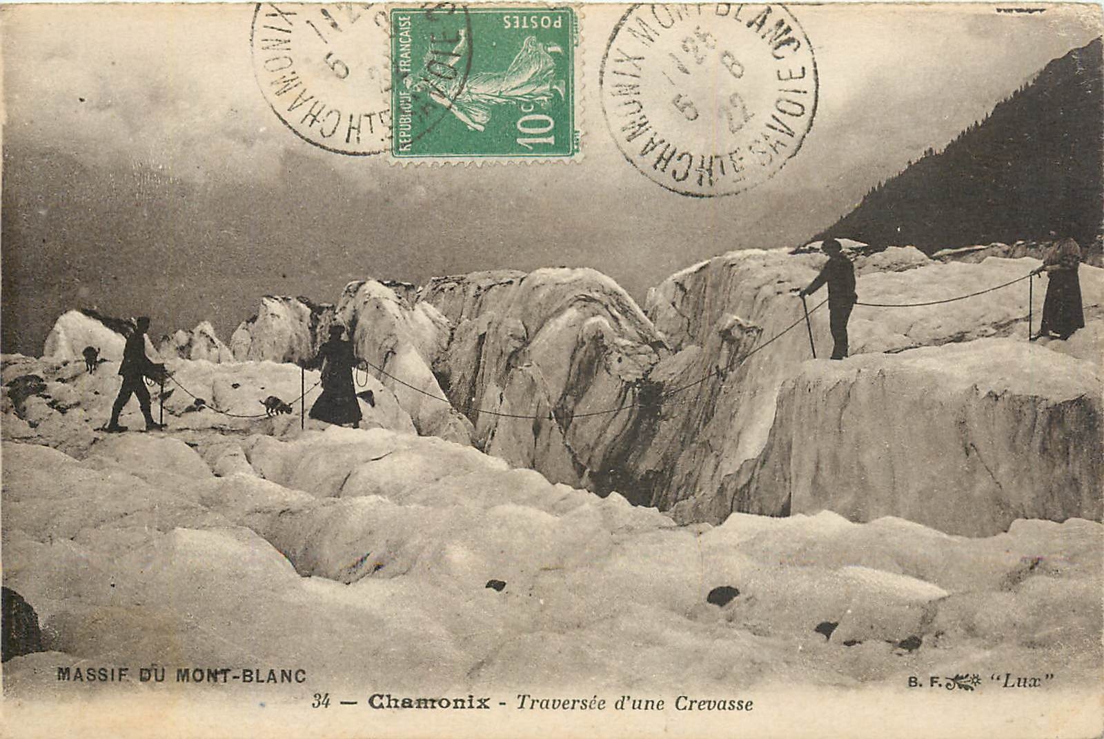 CPA Chamonix - Traversee d'une Crevasse Alpinisme