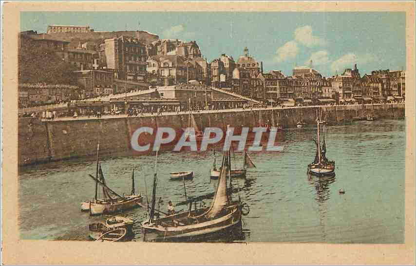 CPA Le Treport - Avant Port et Quai François 1er Baetaux