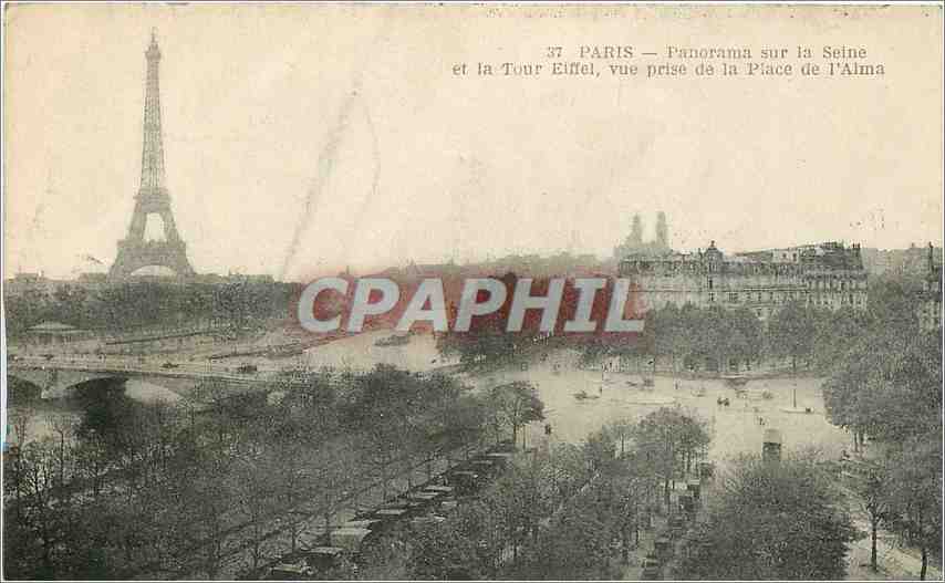 CPA Paris - Panorama sue la Seine et la Toue Eiffel  vue prise de la Place de L'Alma