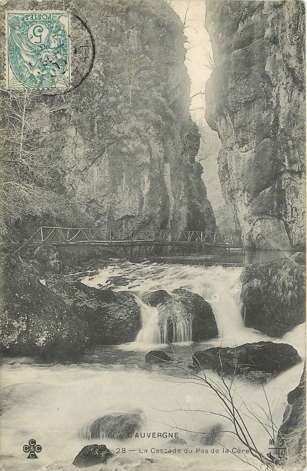 CPA L'Auvergne la Cascade du Pas de la Cere