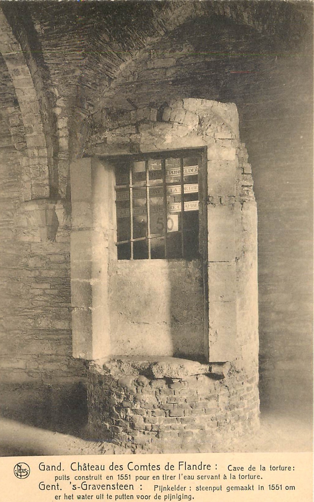 CPA Château des Comtes de Flandre: cave de la torture