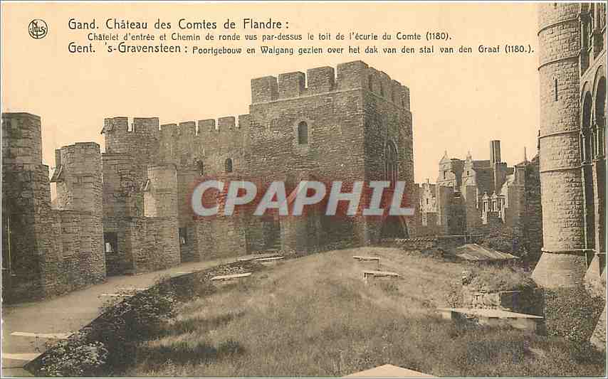 CPA Château des Comtes de Flandre:  Chatelet d'entree et Chemin de ronde vus par-dessus le toit de l