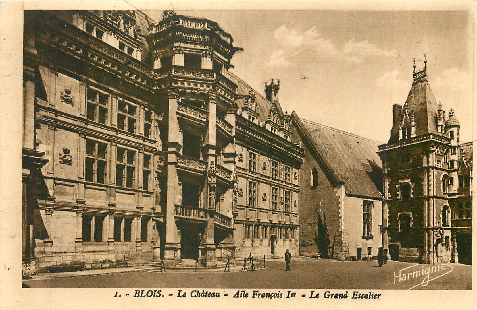 Blois - Das Schloss - Flügel von Franz I. - Der Große Treppenaufgang — Harmignières