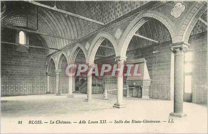 CPA Blois le château aile Louis XII