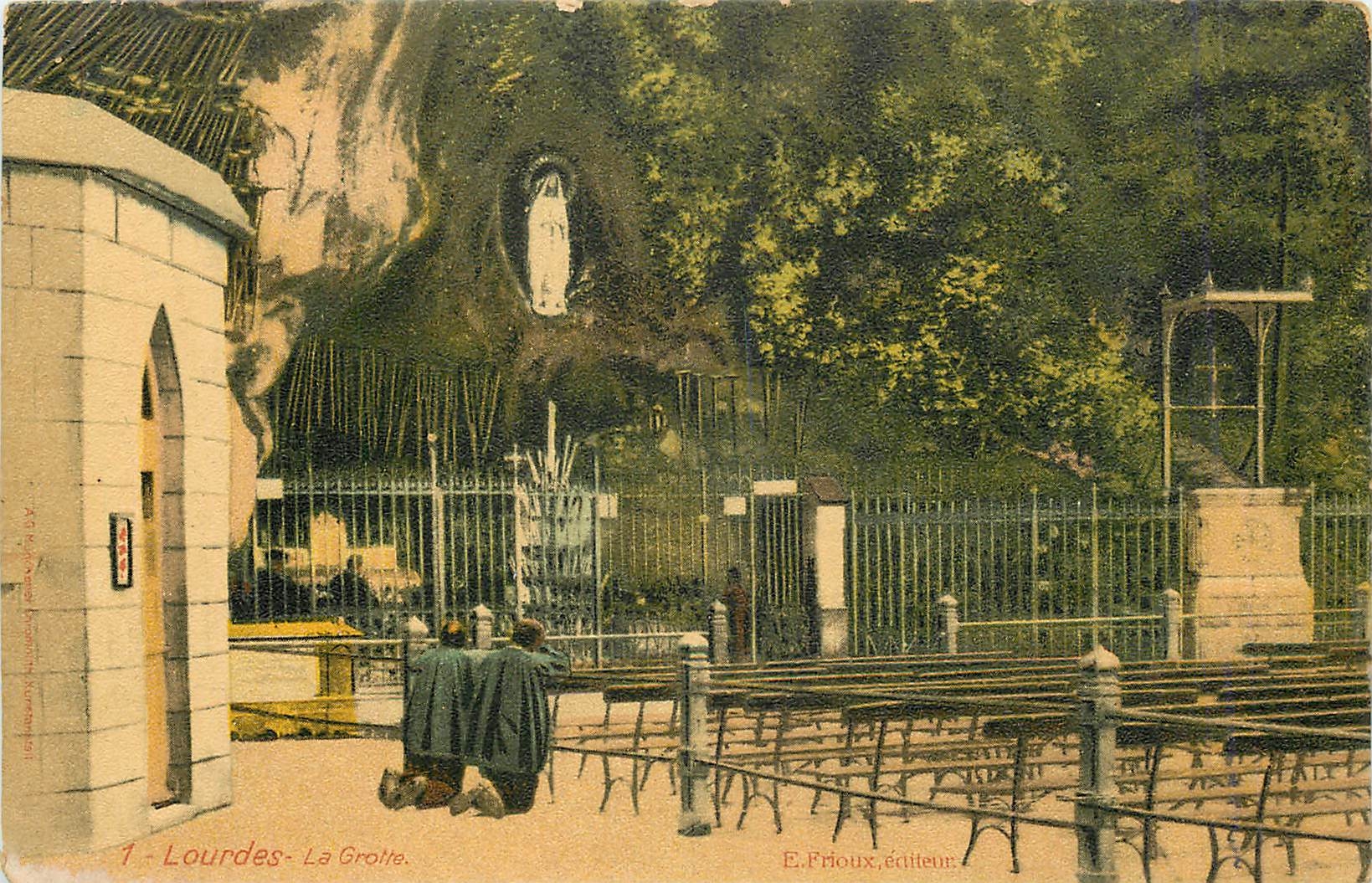 CPA Lourdes la grotte
