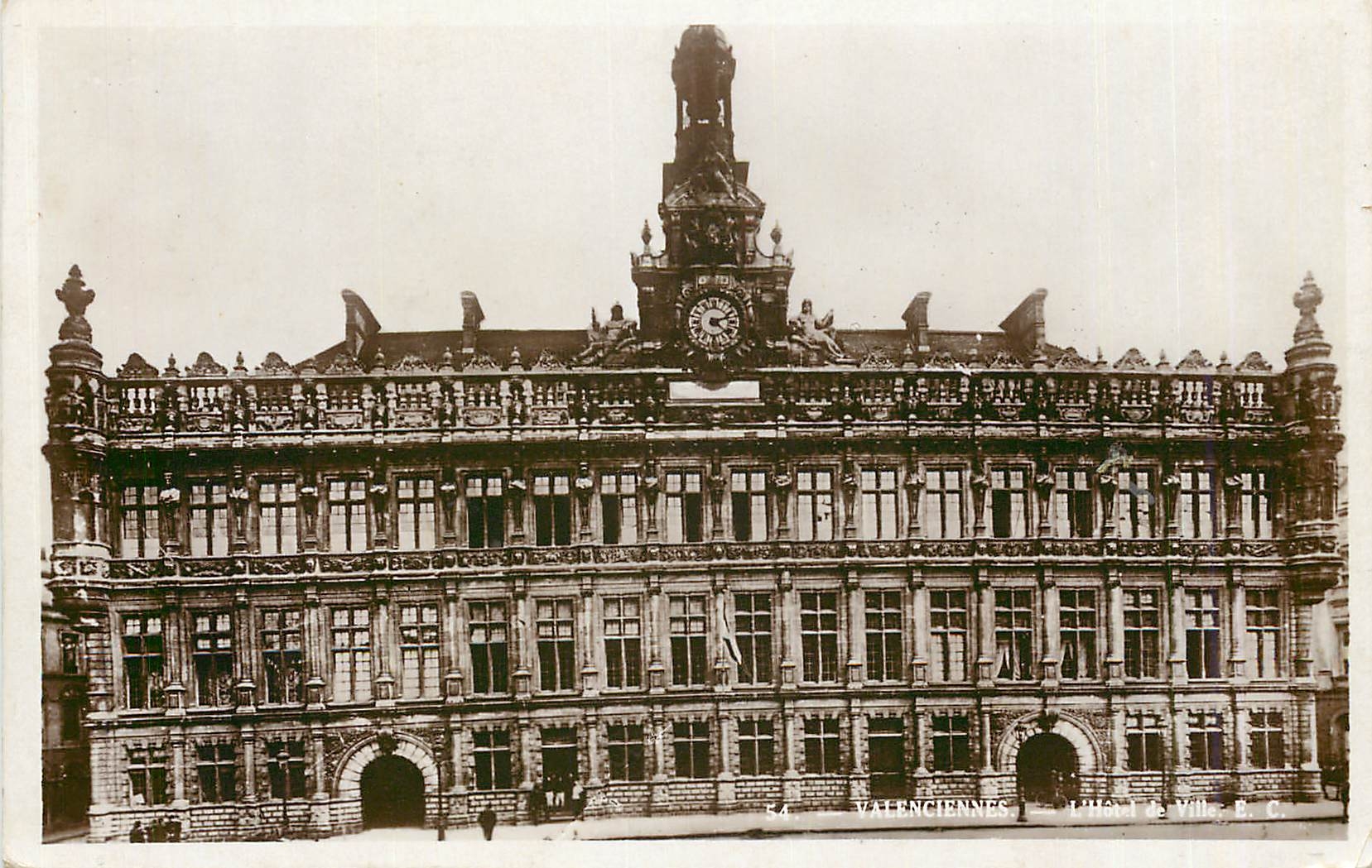 CPA Valenciennes l'hotel de ville