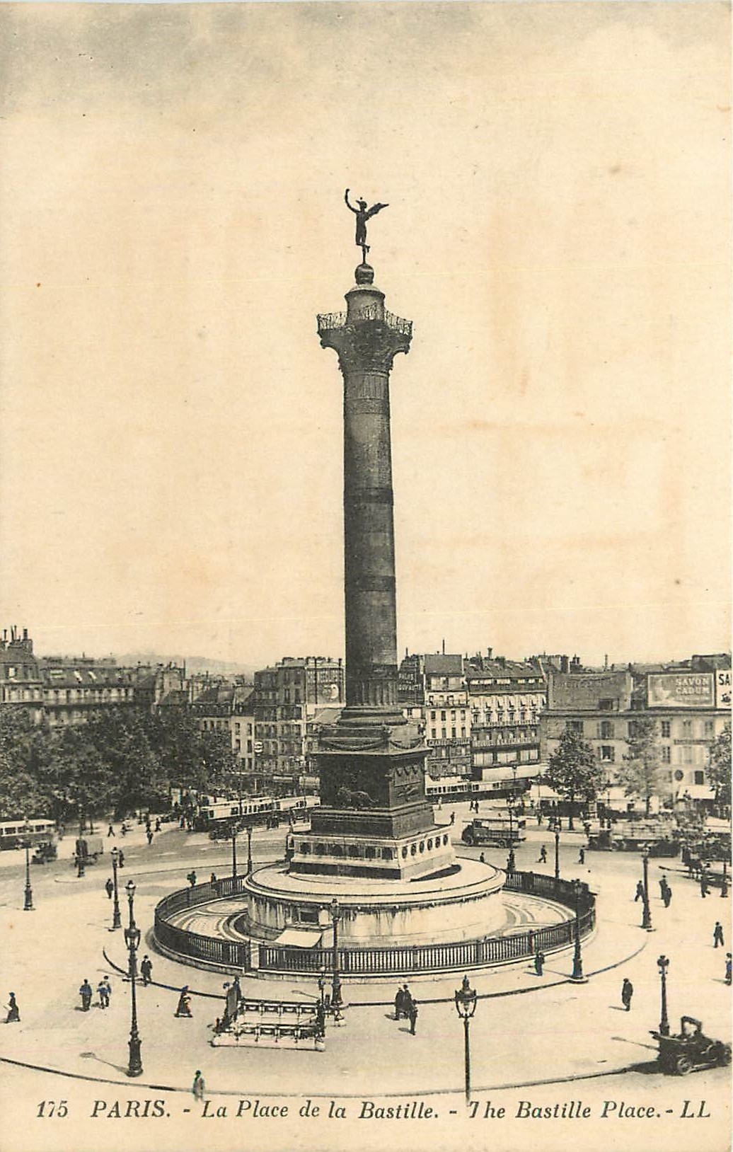 CPA Paris la place de la Bastille