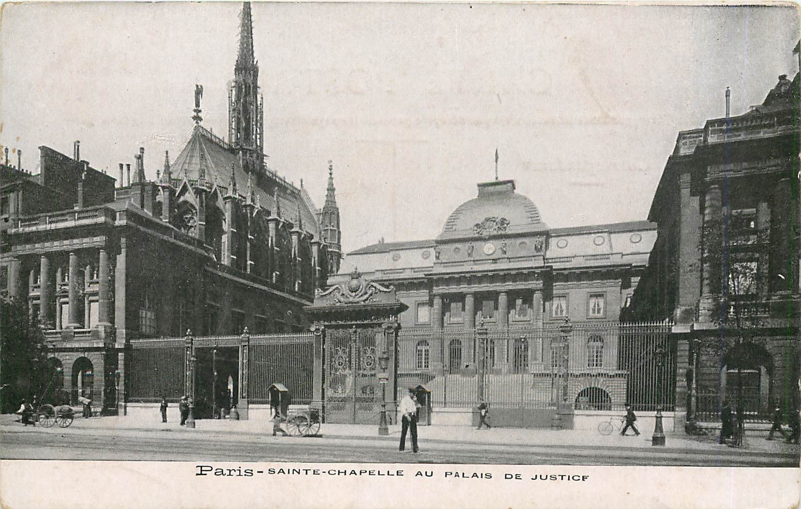 CPA Paris Sainte Chapelle Au Palais de Justice 