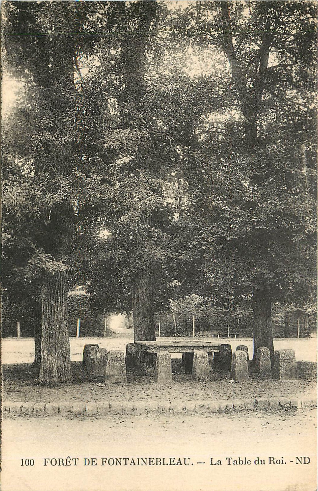 Forêt de Fontainebleau — La Table du Roi — ND