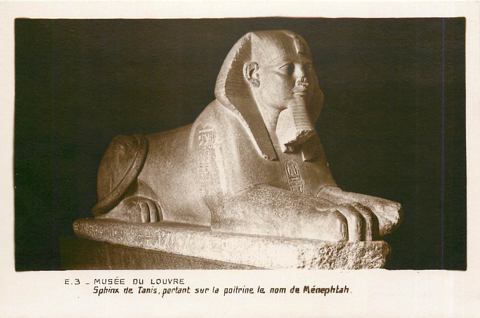 CPA Musee du Louvre Sphinx de Tanis portant sur la poitrine le nom de Menephtah 